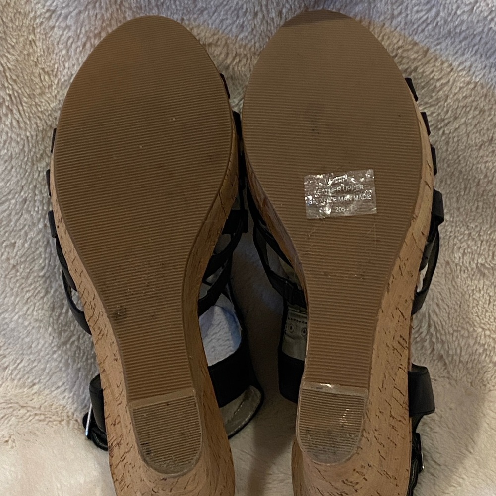 Guess WGeppie Black Strappy Leather Cork Wedge Slingback Sandals Size 9 VGC - Picture 15 of 16